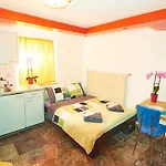 Apartman New West Station 7