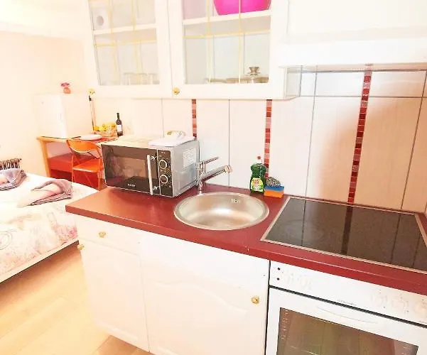 شقة New West Station 7