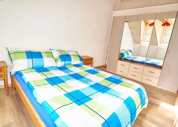 New West Station 7 إنترلاكن