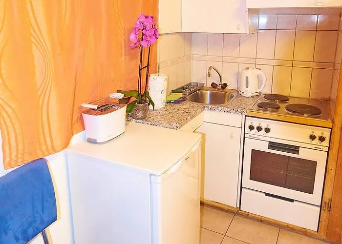 شقة New West Station 7