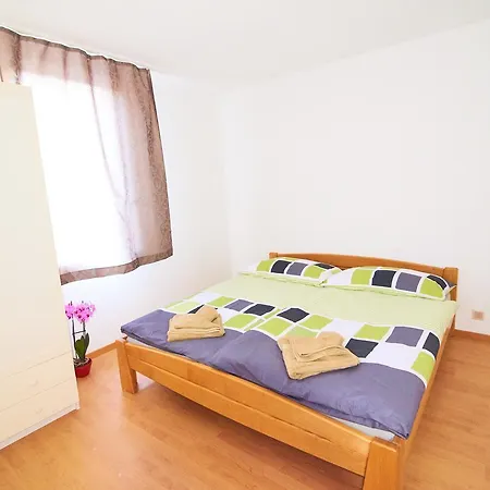 New West Station 7 Interlaken